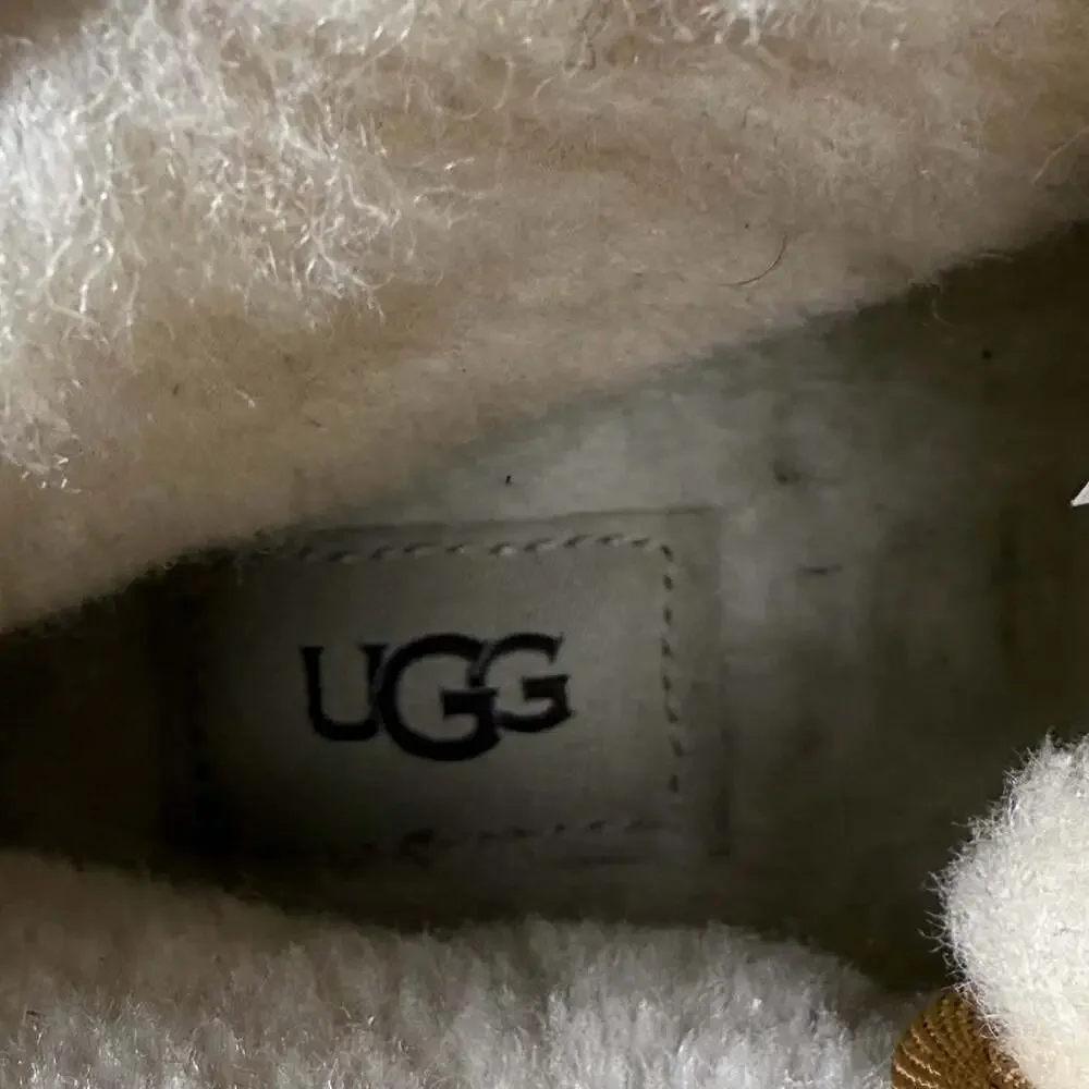 UGG Neumel Suede Lace-Up Chukka Boots - Chestnut